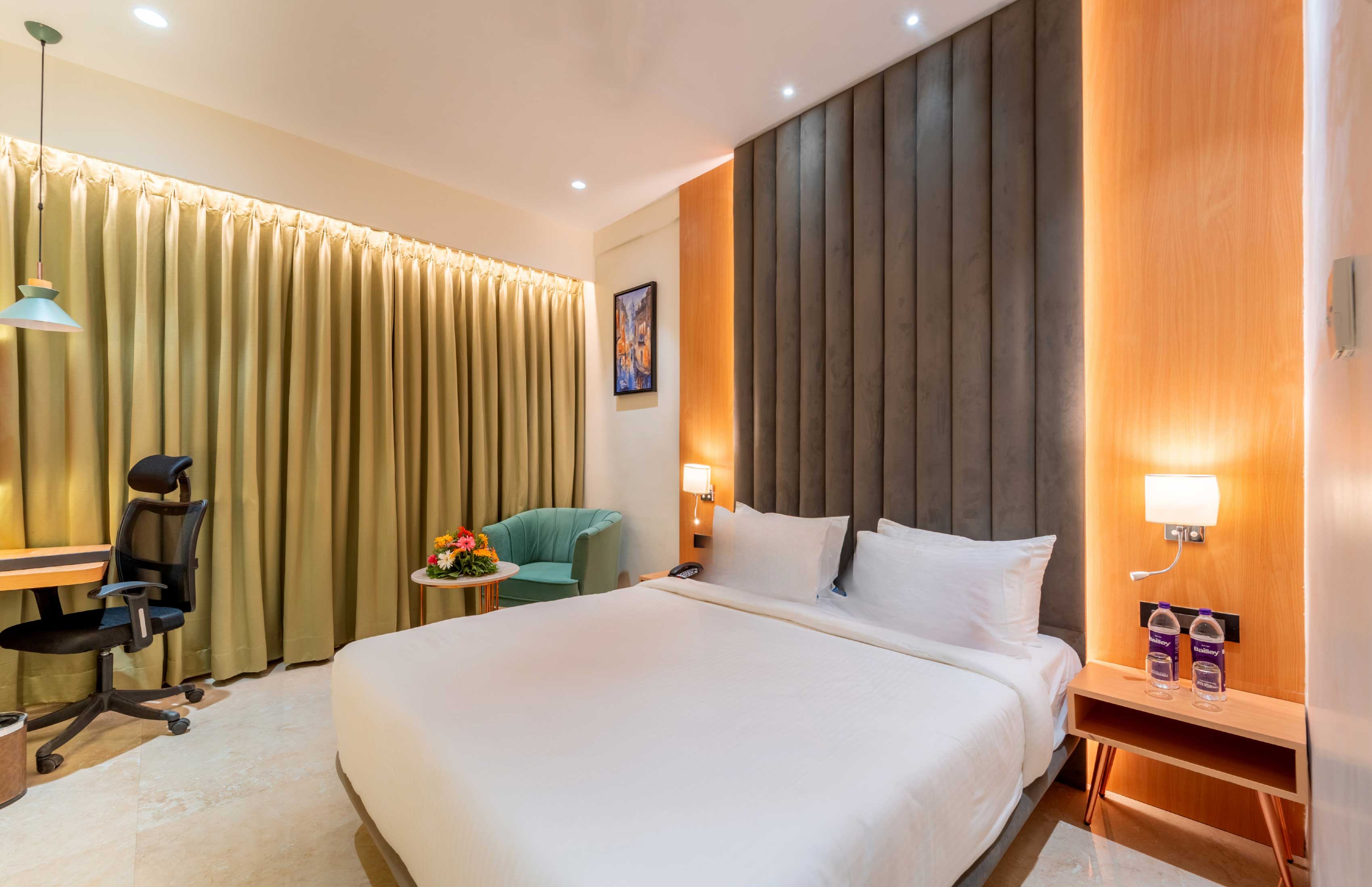 Deluxe Room at SCARLET Hotel