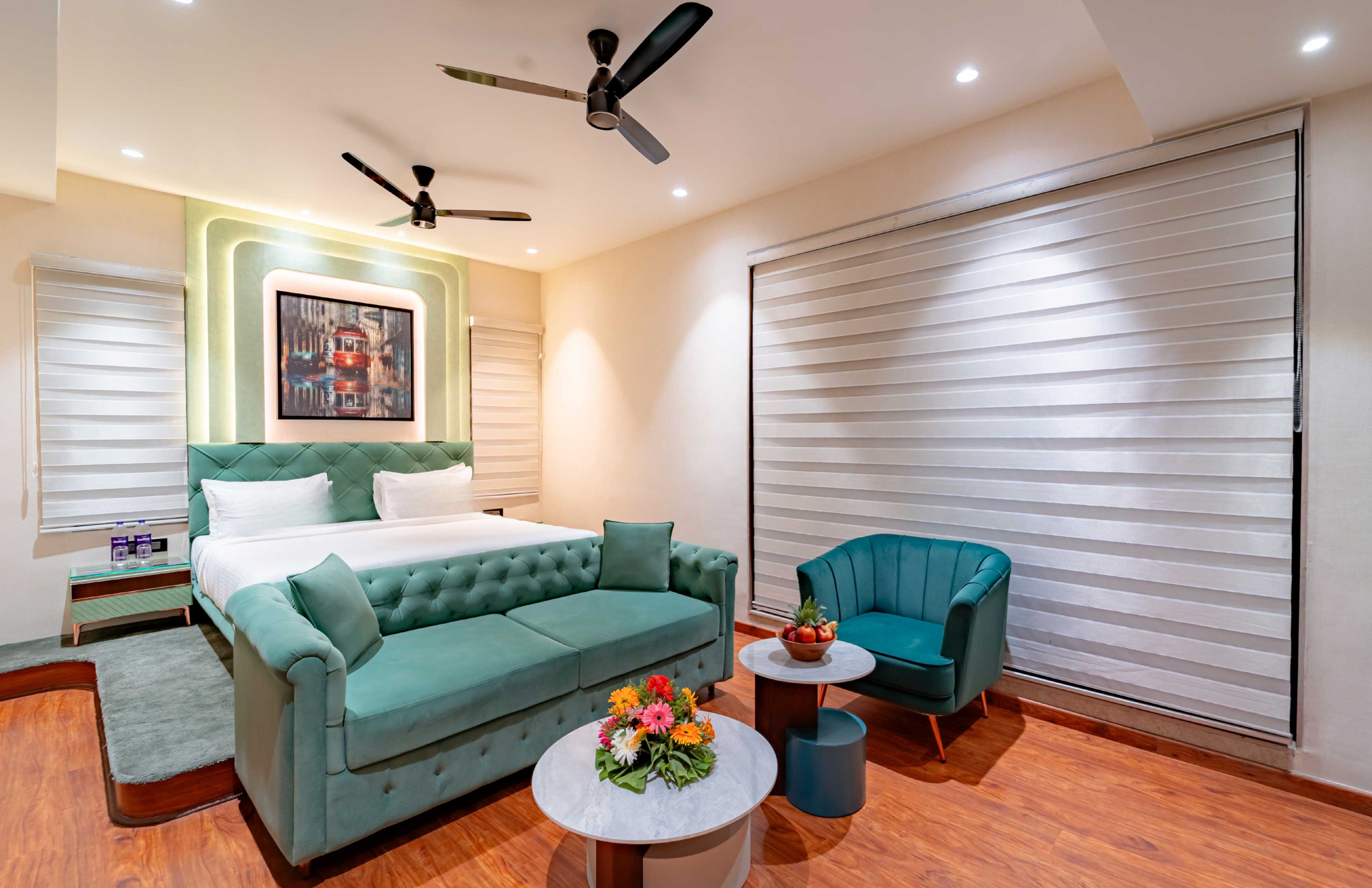 Suite at SCARLET Hotel
